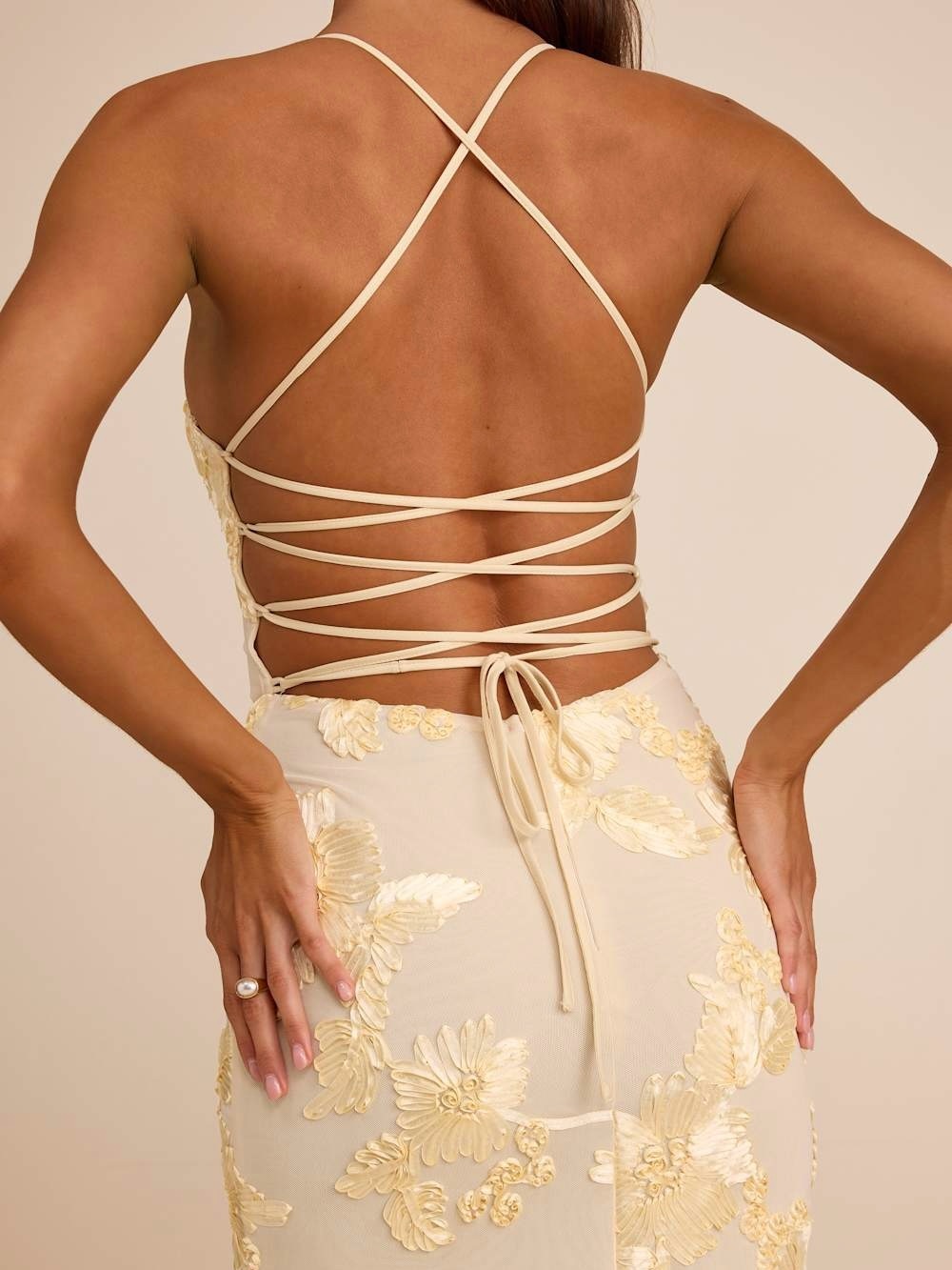 Lulus Nantessa Pale Yellow Floral Applique Lace-Up Back Maxi Dress Slit Medium - Picture 7 of 11